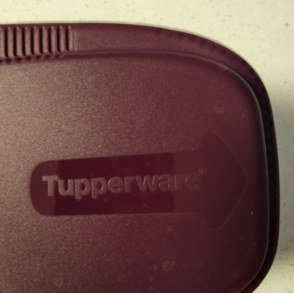 Tupperware Pasta Maker - Picture 3 of 6
